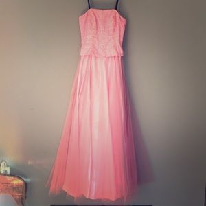 Delaru Boutique Prom Dress